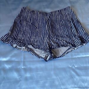 Size 4 dress shorts worn once